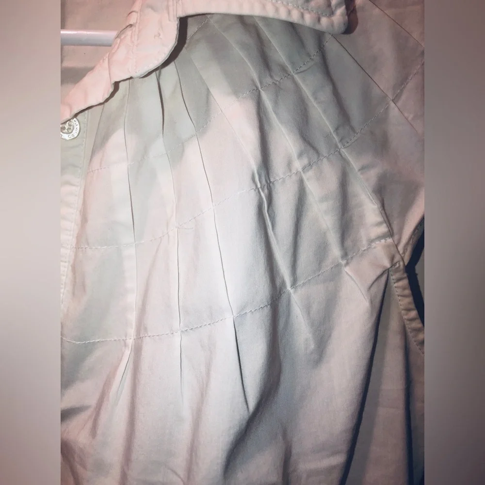 CALVIN KLIEN Pleated White Cap Sleeve Blouse. - Picture 5 of 8